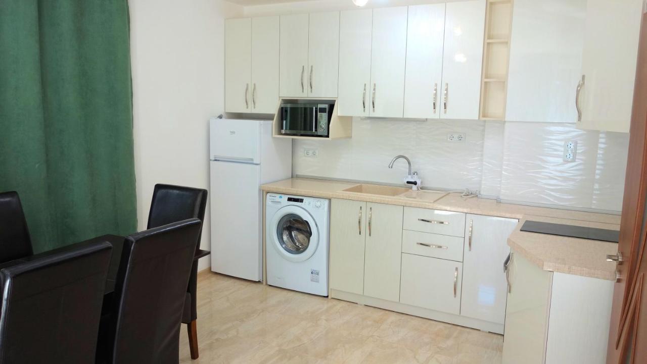 Sea Garden Marina 3 Apartment Varna Exteriör bild